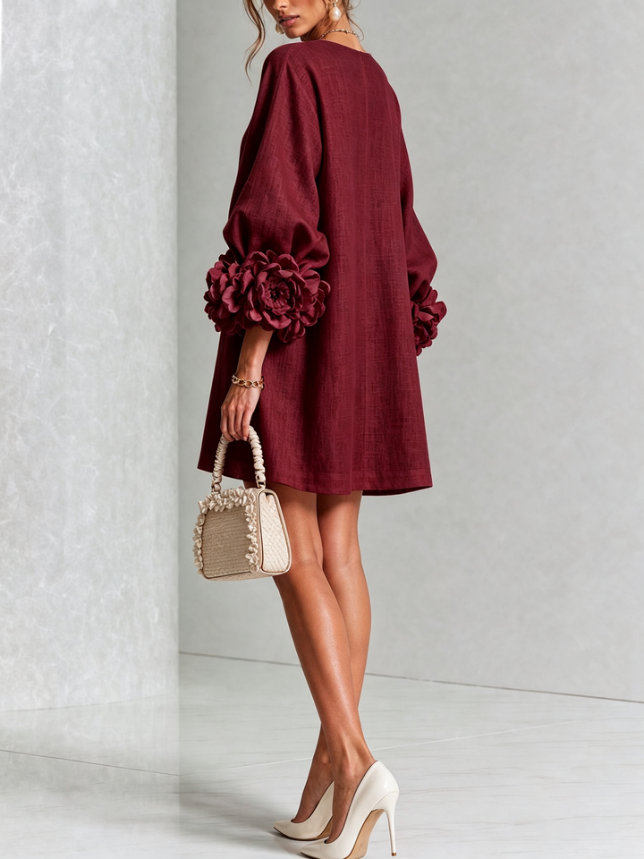 Silvia | Vestido Mini com Botões e Punhos Florais