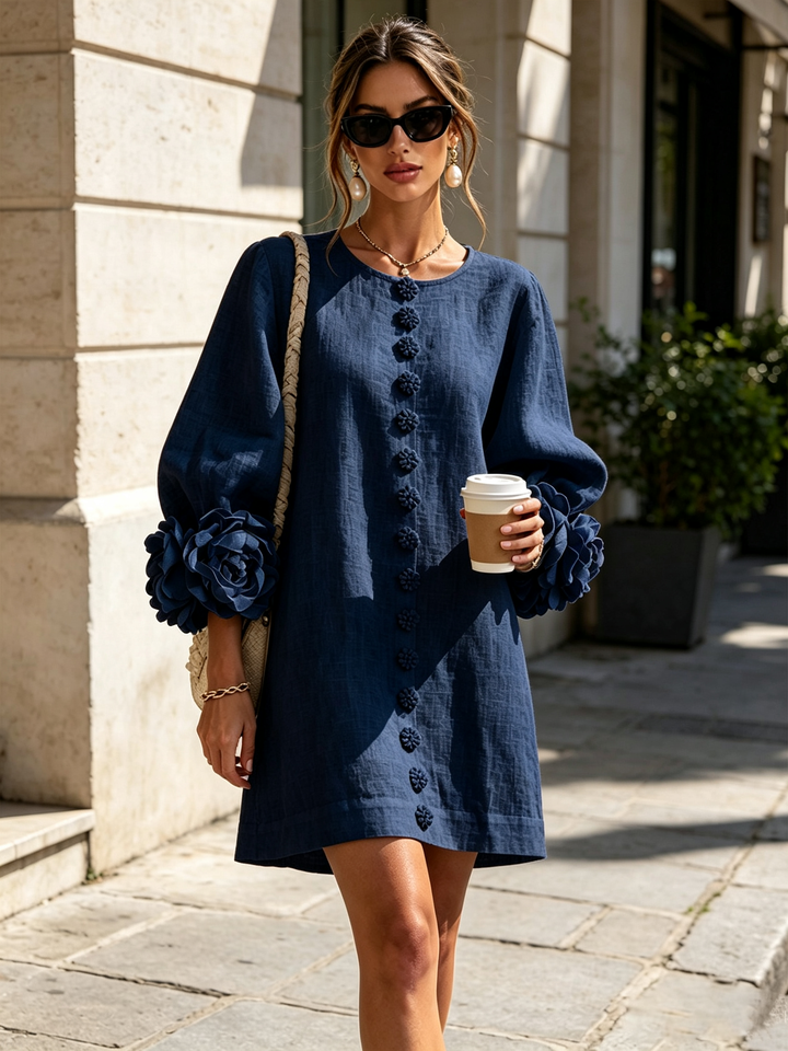 Silvia | Vestido Mini com Botões e Punhos Florais