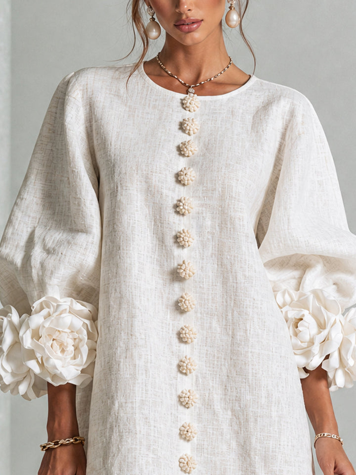 Silvia | Vestido Mini com Botões e Punhos Florais